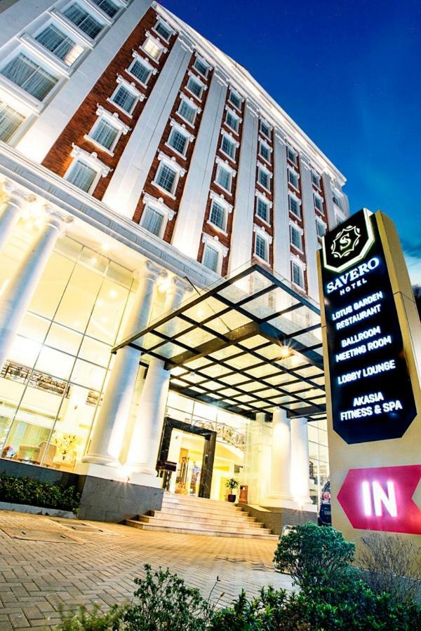 Savero Hotel Depok Εξωτερικό φωτογραφία